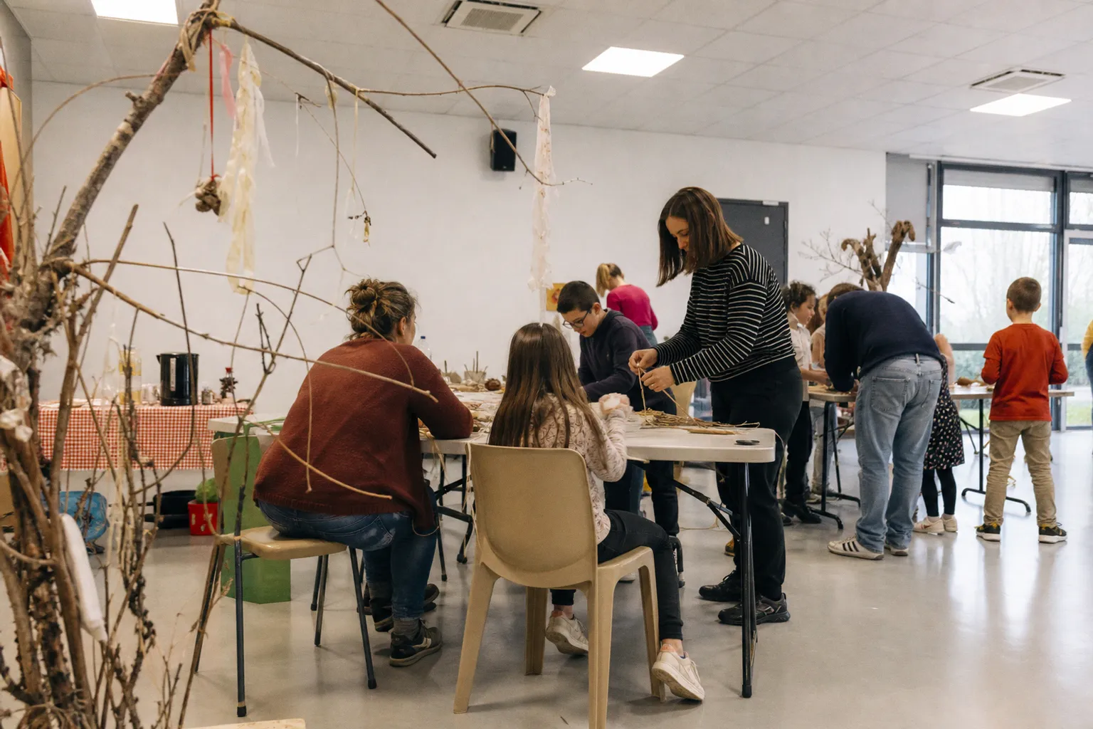 Ateliers "L'été ensemble" à La Chapelle-Saint-Mesmin : un succès pour les familles et les jeunes