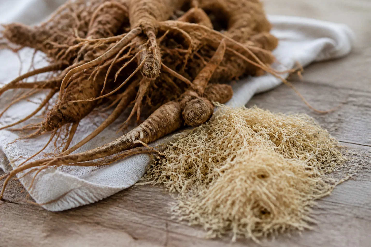 Nourrir son enveloppe : accompagner la peau du visage de l'intérieur