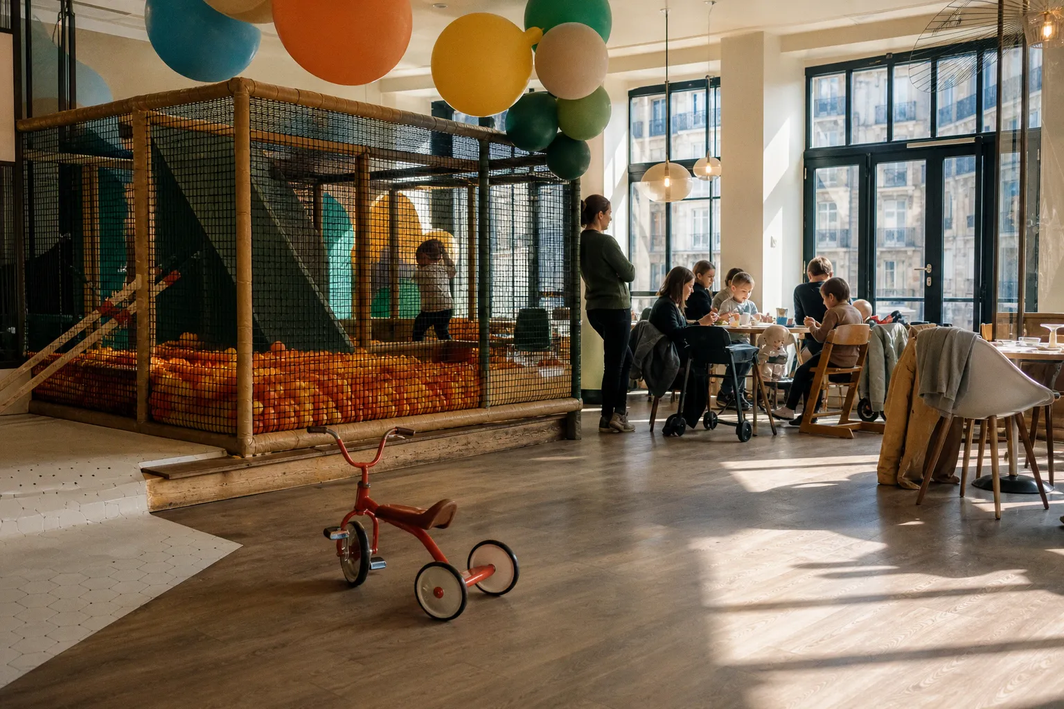 Où bruncher en famille à Paris avec des animations pour enfants ?